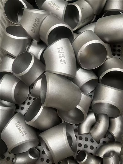 2 1/2 polzades SCH 40 SS 316 ASME B16.9 45deg colzes